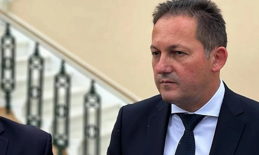 Πέτσας για δηλώσεις Μητσοτάκη: Δεν είναι σοφή η χαλαρή ψήφος εν μέσω κρίσης-«Παράθυρο» για νέες παρεμβάσεις